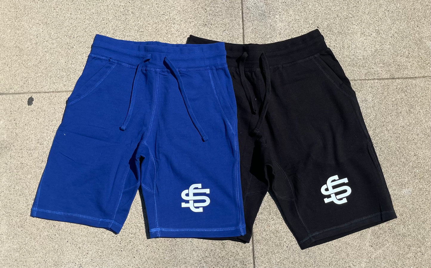 Essential Sweat Shorts- Black